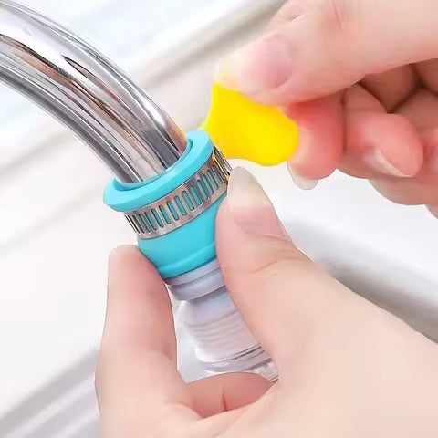360° rotatable telescopic splash-proof tap